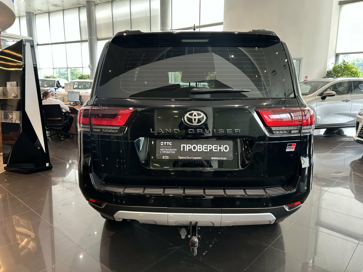 Сиденья Land Cruiser 300