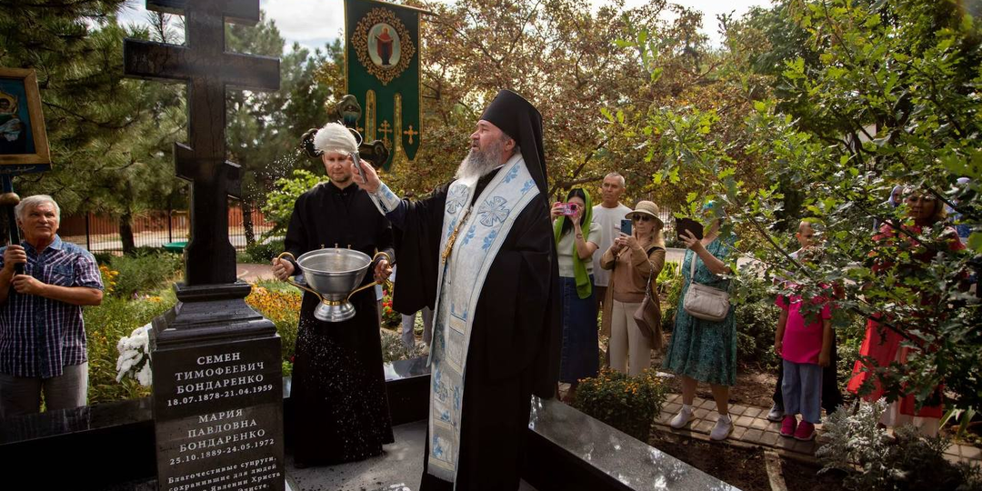 В Элисте состоялось перезахоронение очевидцев Явления Господа Иисуса Христа