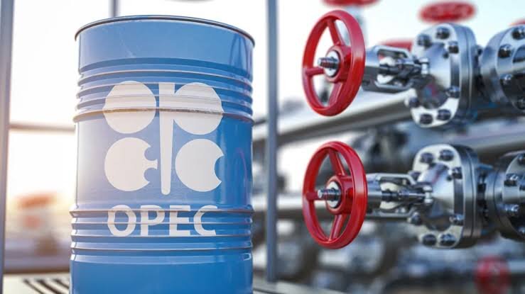 «Семёрка» ОПЕК+ сохранила октябрьские квоты на добычу нефти на уровне сентября