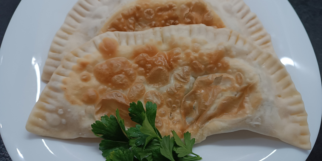 Чебуреки с сыром