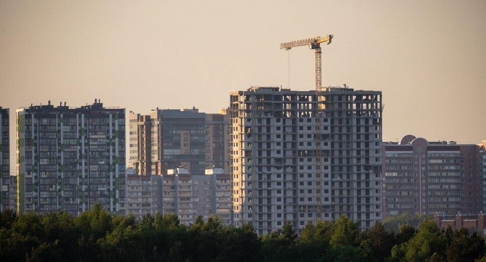 Полгода назад взял квартиру под 22%, а сейчас дают под 14%: почему банк не обязан снижать ставку, но есть три способа обойти правило