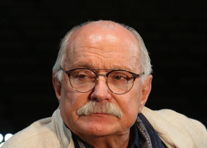 Михалков сказал то, о чём давно думают зрители: «Эстраде пора очистить экраны»