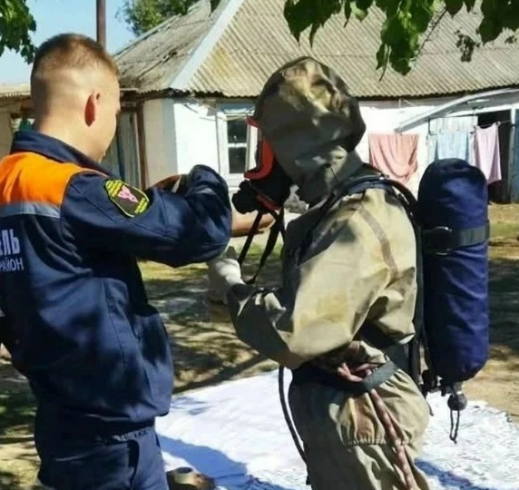 Тела двух мужчин достали из канализационной ямы в донском селе