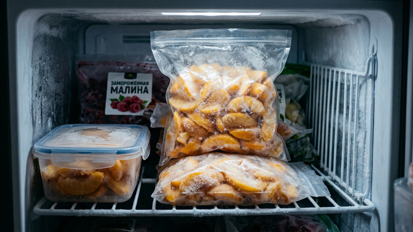 Скупаю дешёвые персики и замораживаю мешками — не на пироги и компоты, делаю изысканную закуску