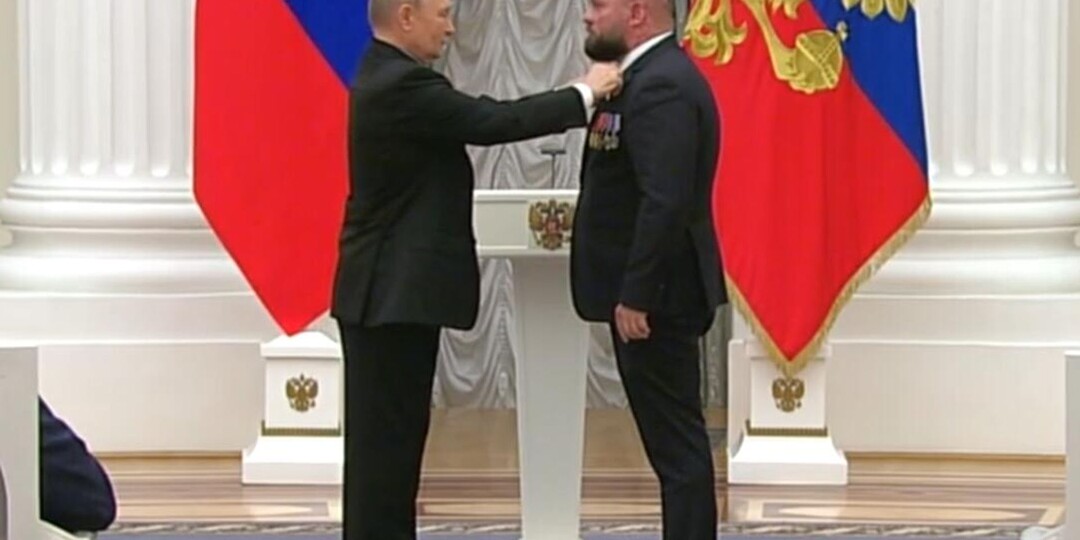 Путин поддержал идею Е. Поддубного о допуске к службе добровольцев с категорией «Д», но надо возродить и традицию «Депутаты - на фронт».