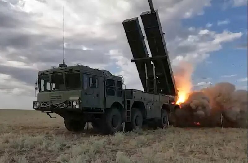 Загадка «Полонеза»: почему Минск не передает свои дальнобойные системы России