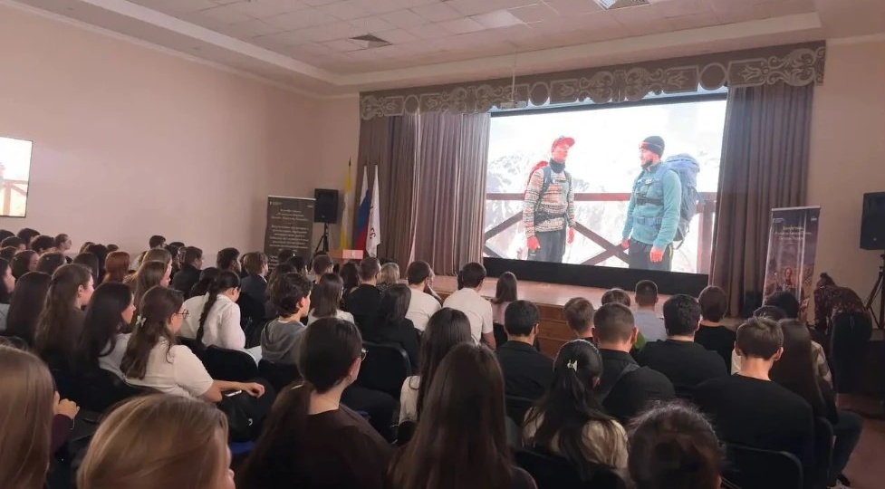 В филиале РАНХиГС в Пятигорске прошел показ документального фильма «Русские на Кавказе: Платов, Пастухов, Пирогов»