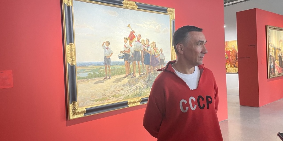 Капитализация Воронежа через частные коллекции – девелопер Евгений Хамин представил выставку соцреализма