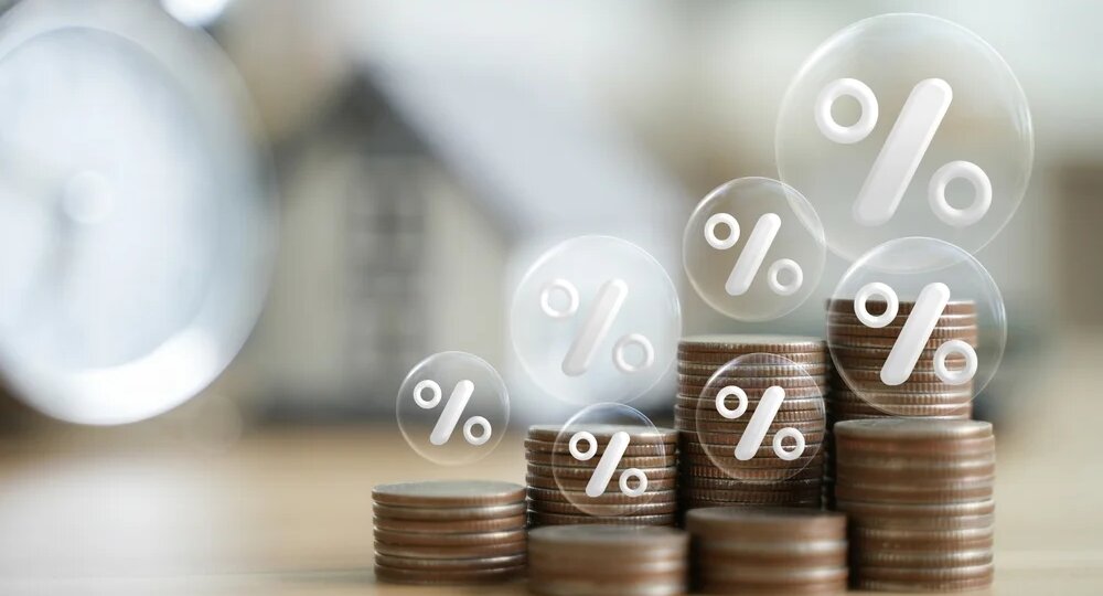 ЦБ России сохранил ключевую ставку на уровне 14% годовых: что это значит для обычных людей?