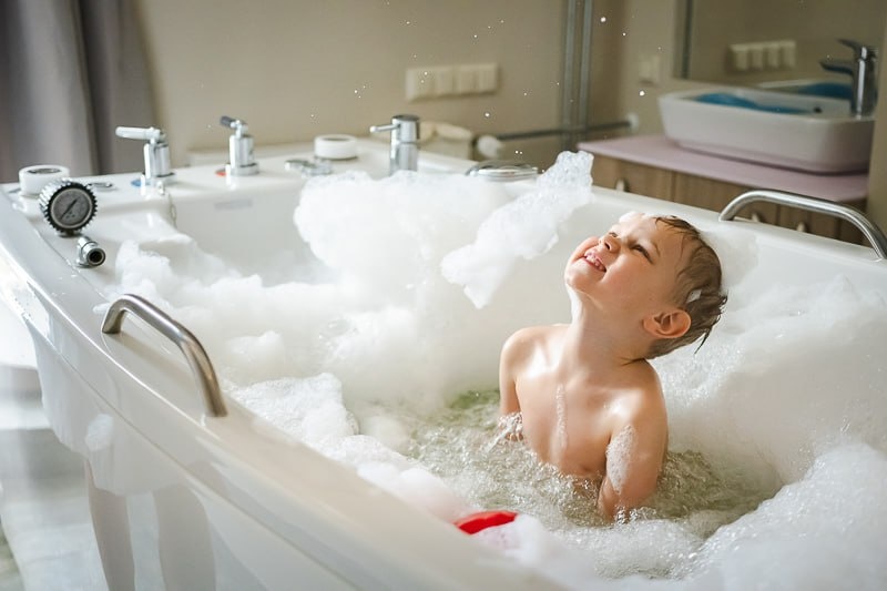 🚿 «Доктор, мы грязные!» — почему при ОРВИ можно и нужно мыться