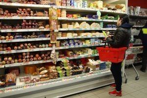 Омскстат рассказал о снижении цен в августе