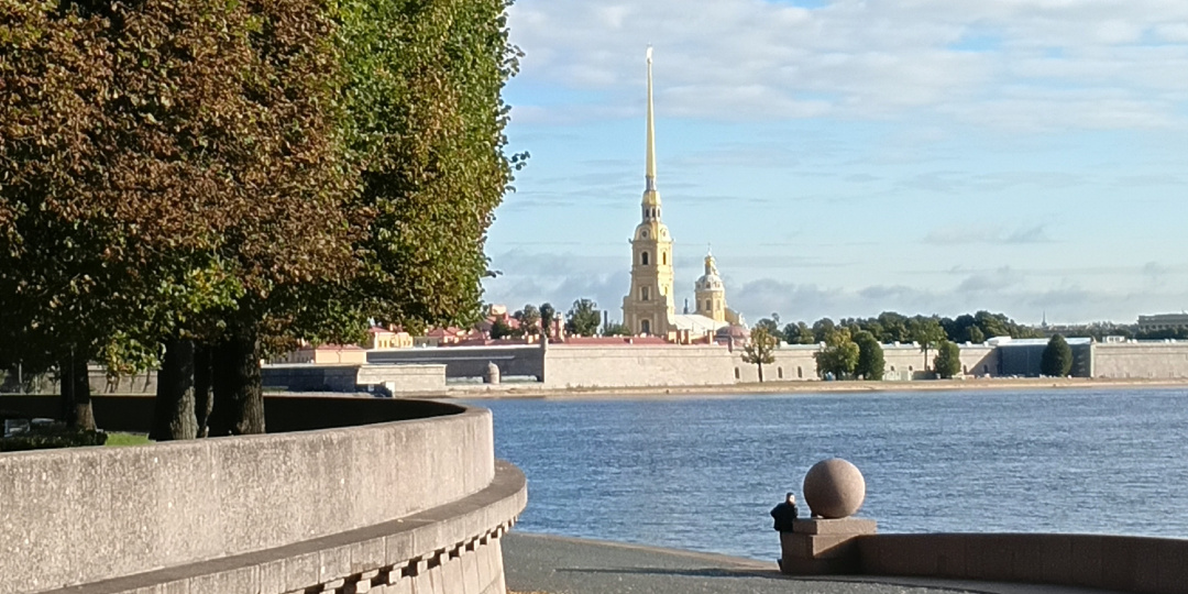 В объятиях солнечного Петербурга