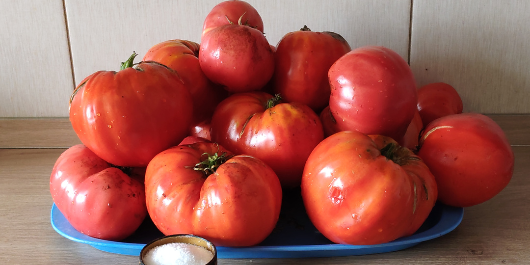 🍅Томатный сок из крупных помидор без соковыжималки и без стерилизации. Хранится дома