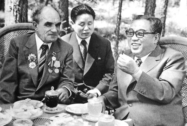 Переносной туалет для Ким Чен Ына: как охраняют северокорейского лидера