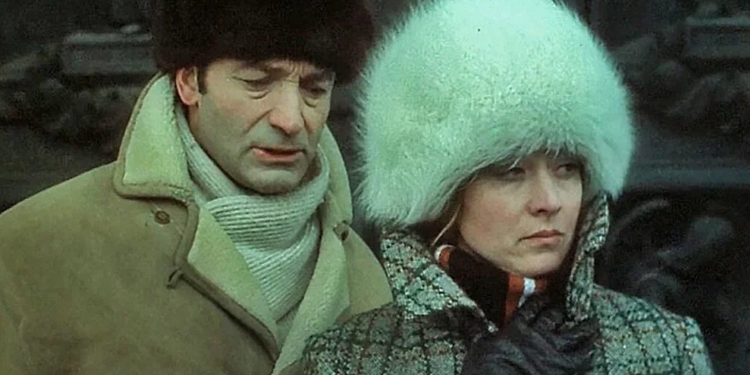 "Шла замуж по расчёту, а вышла по любви,"- Маргарита Терехова в советском фильме "Дневной поезд"