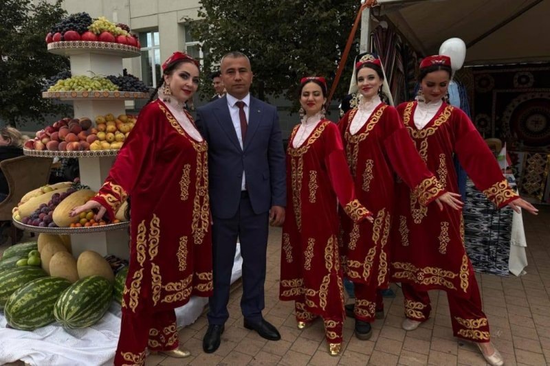Таджикистан в Туле представил национальные ремёсла и туристические возможности