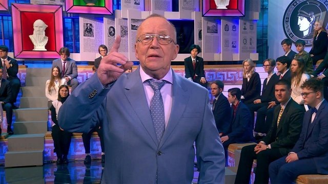 Полжизни в одной квартире, вдовство и знаменитая сестра: как сейчас живёт главный «умник» страны Юрий Вяземский