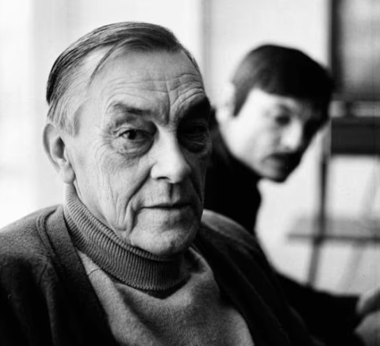 А. Тарковский: «...Так мало на земле жила...»
