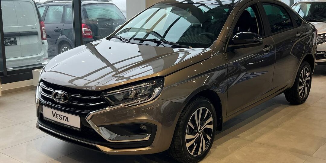 LADA Vesta: стоит ли покупать новую российскую машину