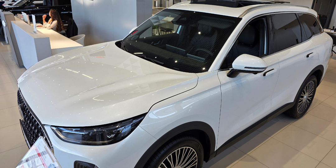 Зашел в Chery увидел в продаже Tiggo 9, теперь понимаю почему люди побежали скупать эту модель
