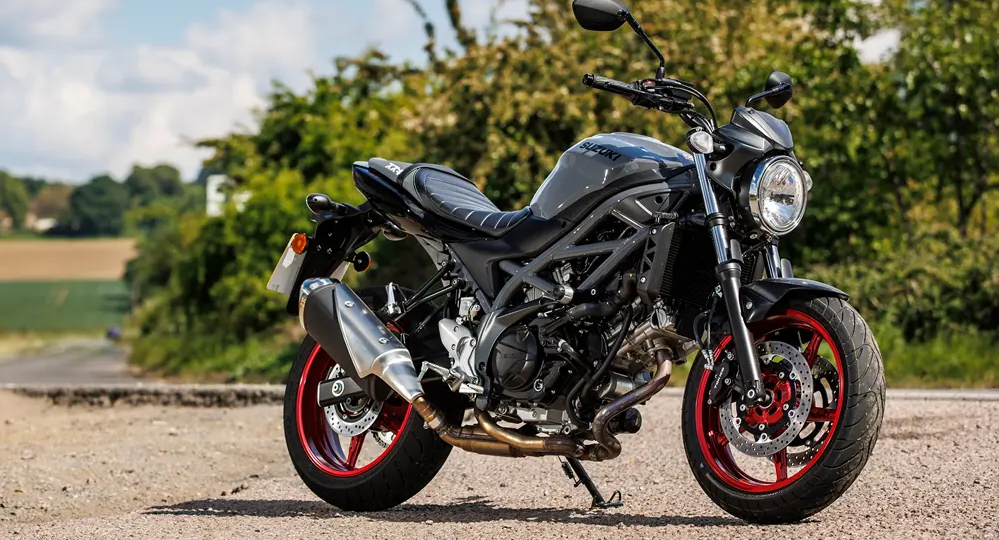 Suzuki готовит возвращение SV650: легендарный V-twin может вернуться в 2027 году