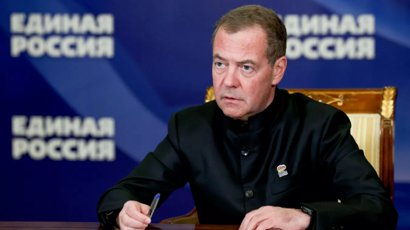 https://avatars.dzeninfra.ru/get-zen_doc/271828/pub_6aae3cc64e4f861a8fe61969_6aae3d76872f355aaeeca276/scale_1200