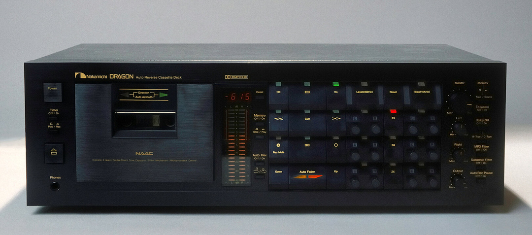 Nakamichi Dragon: как система NAAC ловила перекос азимута прямо во время музыки