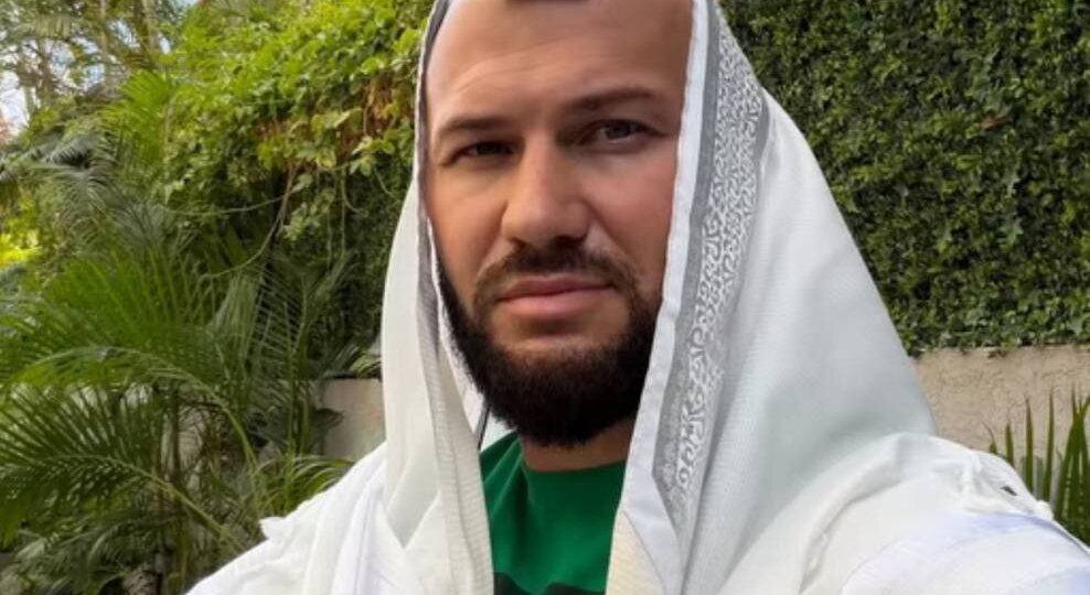 Дети прятались по шкафам: Джиган запер персонал в особняке на 10 часов и устроил самосуд. ЧП закончилось штурмом и вип-рехабом