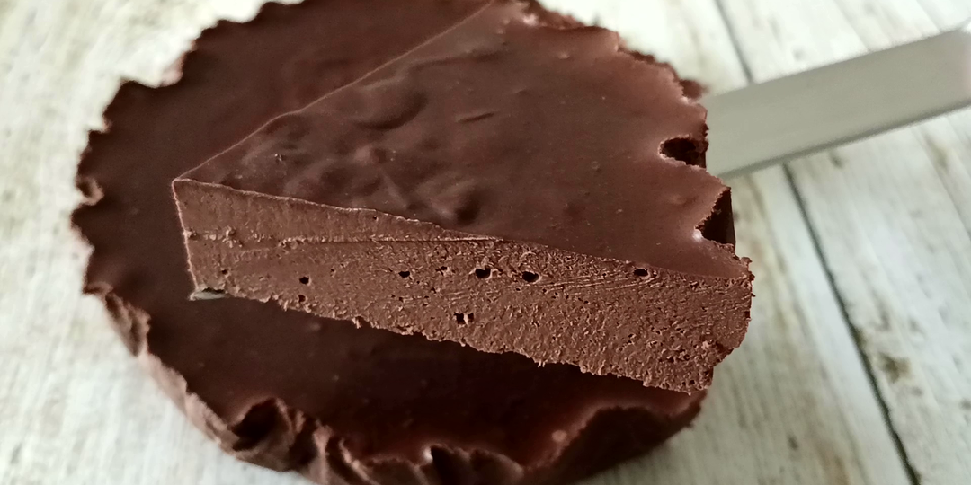 Португальский шоколадный торт из двух продуктов без муки, без выпечки!