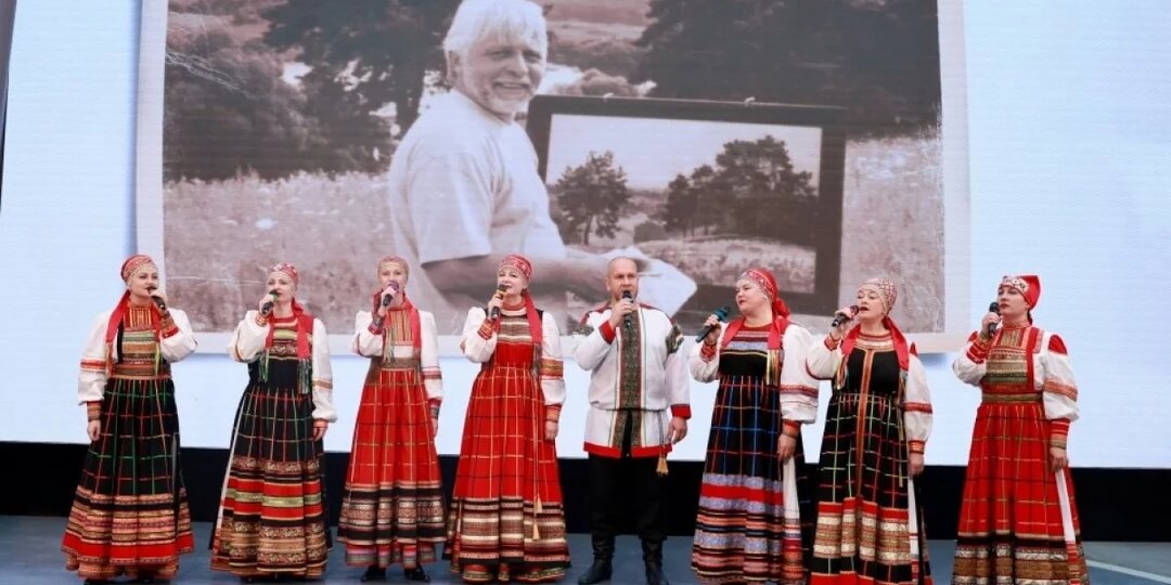 Юбилейная выставка Юрия Мелькова открылась в Смоленске