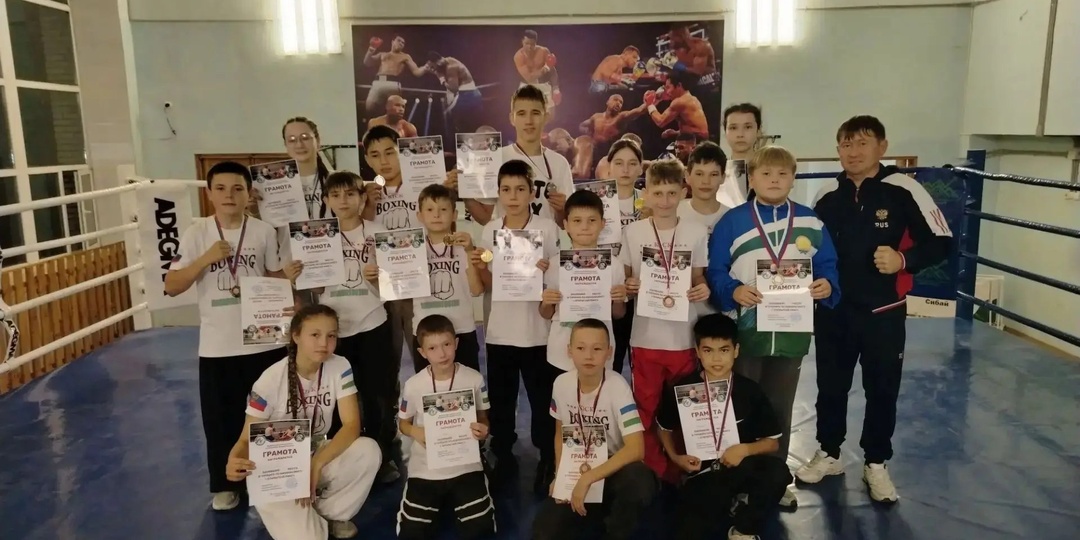 🔥 15 призовых мест привезли наши спортсмены с соревнований по кикбоксингу, которые прошли в Сибае