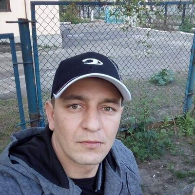 «Я к маме, часика на два». Жена три вечера подряд делала то же, что я делал пять лет. На четвёртый я сам позвонил сестре