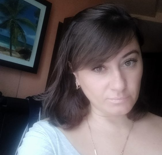 Месяц слушал её голосовые в кабине электровоза. На свидании женщина (49 лет) за 40 минут сказала мне «стоп» четыре раза
