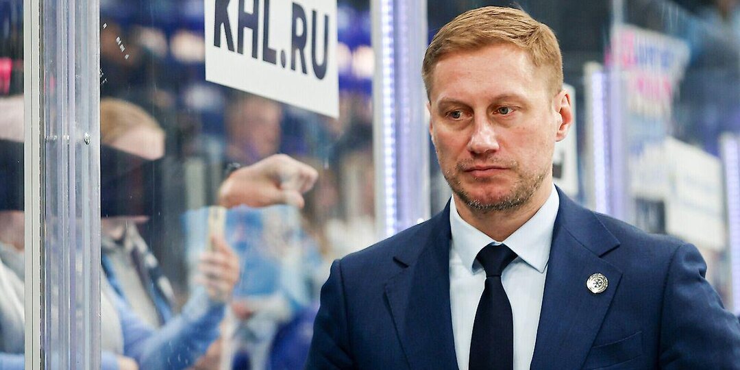 Люзенков об удалении Кузнецова в матче с «Локомотивом»: «Ему сейчас команда месседж сделает»