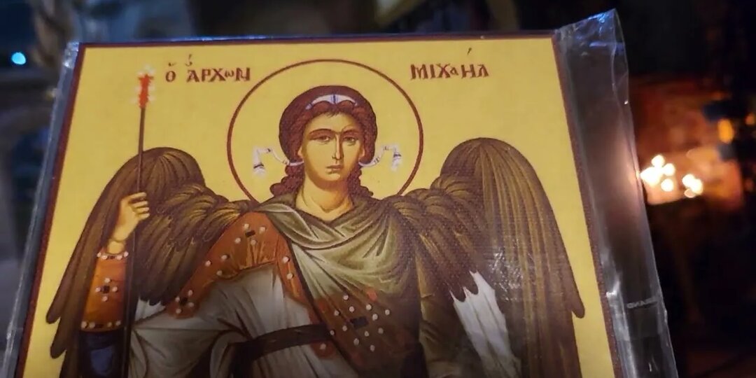 Беснование попускается по тяжким грехам. Но Бог сильнее