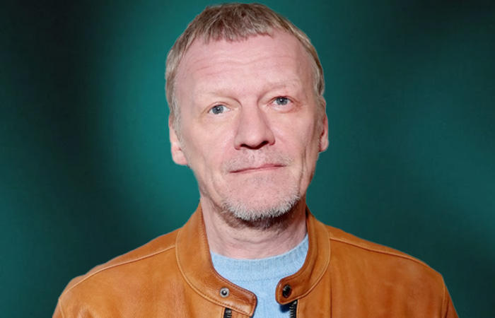 «Жить в Канаде дешевле, но я вернулся в Россию»: Как живет в России после побега Алексей Серебряков, и Как выглядят его жена и дети