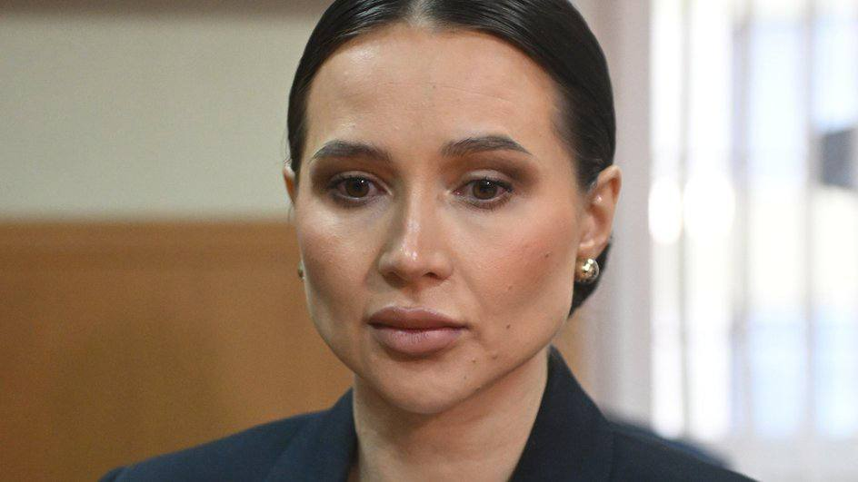 Лерчек обокрали на 15 миллионов рублей.