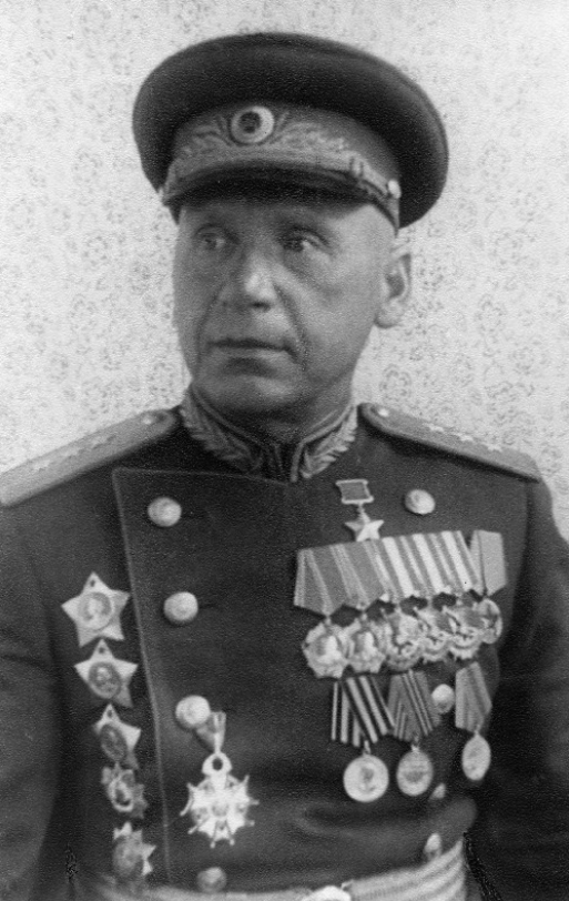 В.Д.Цветаев (1893-1950). Источник - https://www.warheroes.ru/hero/hero.asp?Hero_id=2690