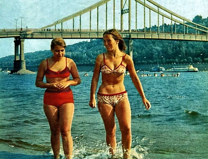 Как жили советские люди: 16 редких фотографий из СССР с 1951 по 1991 годы