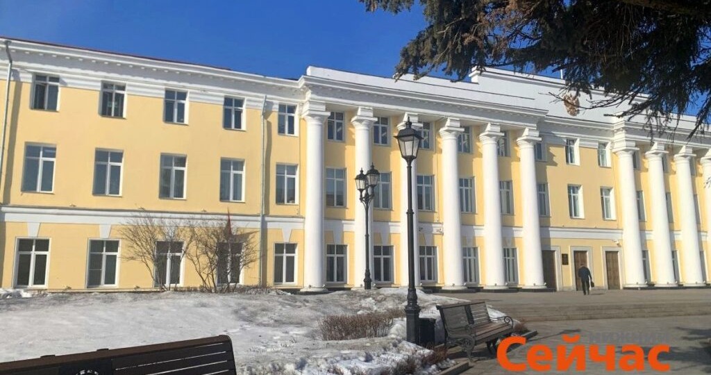 ЗСНО украсят к Новому году за миллион