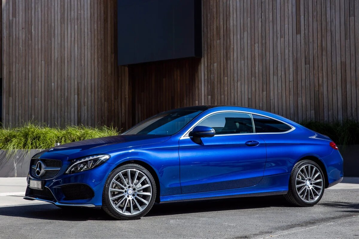 Mercedes C class C205
