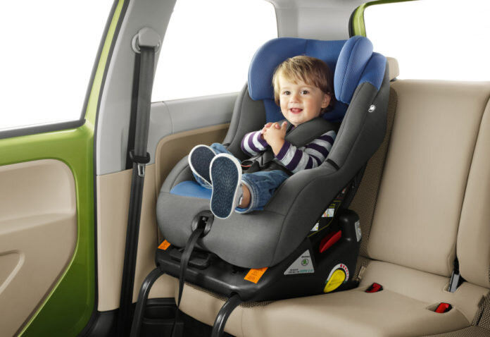 Система крепления детского кресла isofix