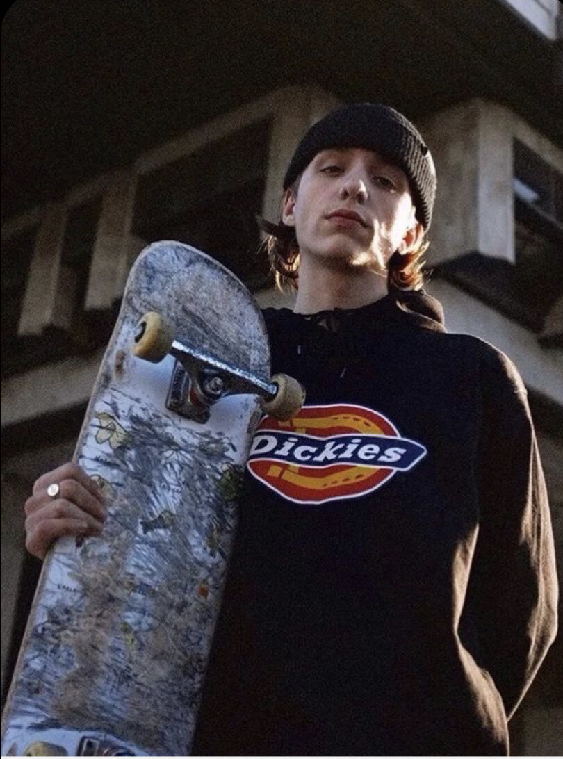 Лил Морти (Morty Mort) – рэп-исполнитель. 