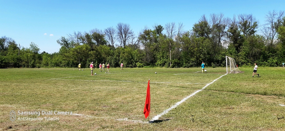 Разминка команд перед игрой. 