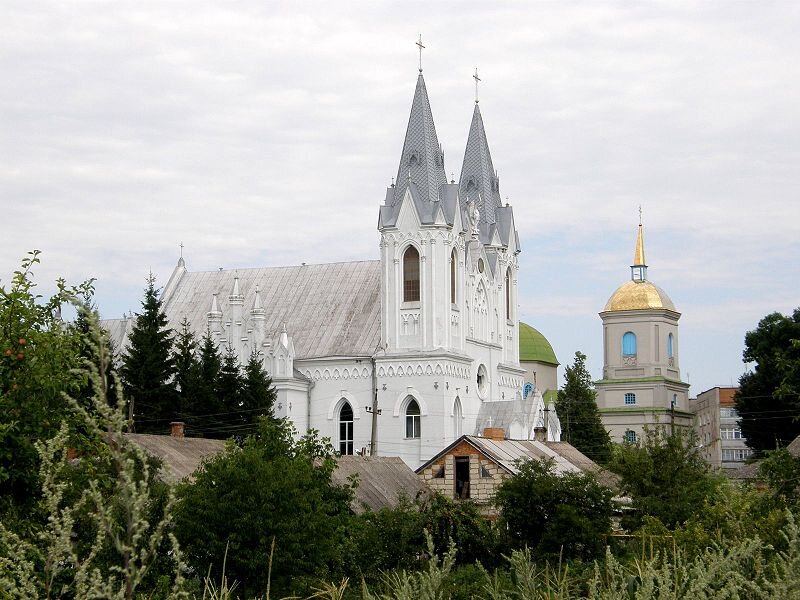 Бар — город районного значения, административный центр Барского района Винницкой области Украины. 
