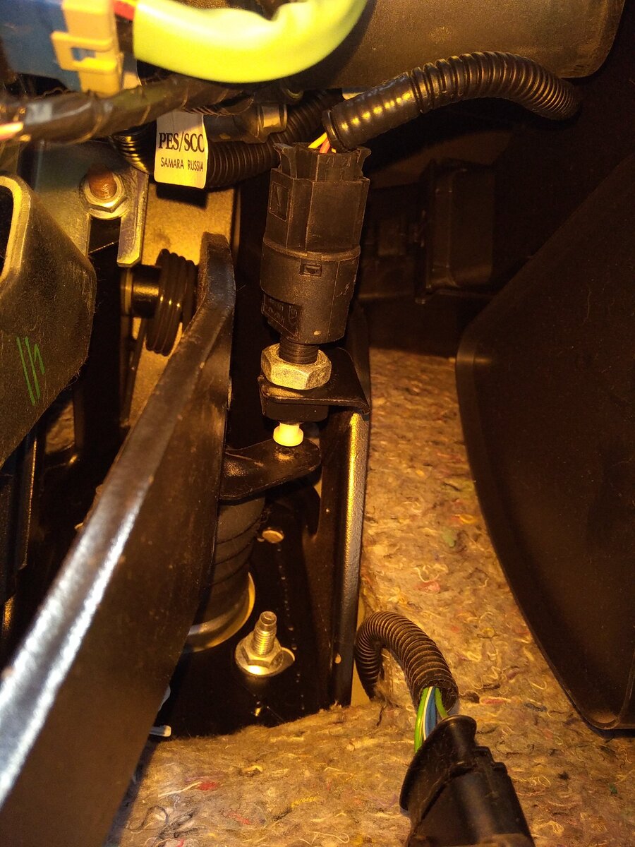 Пропажа тяги при нажатии на педаль газа во время движения. Калина ...