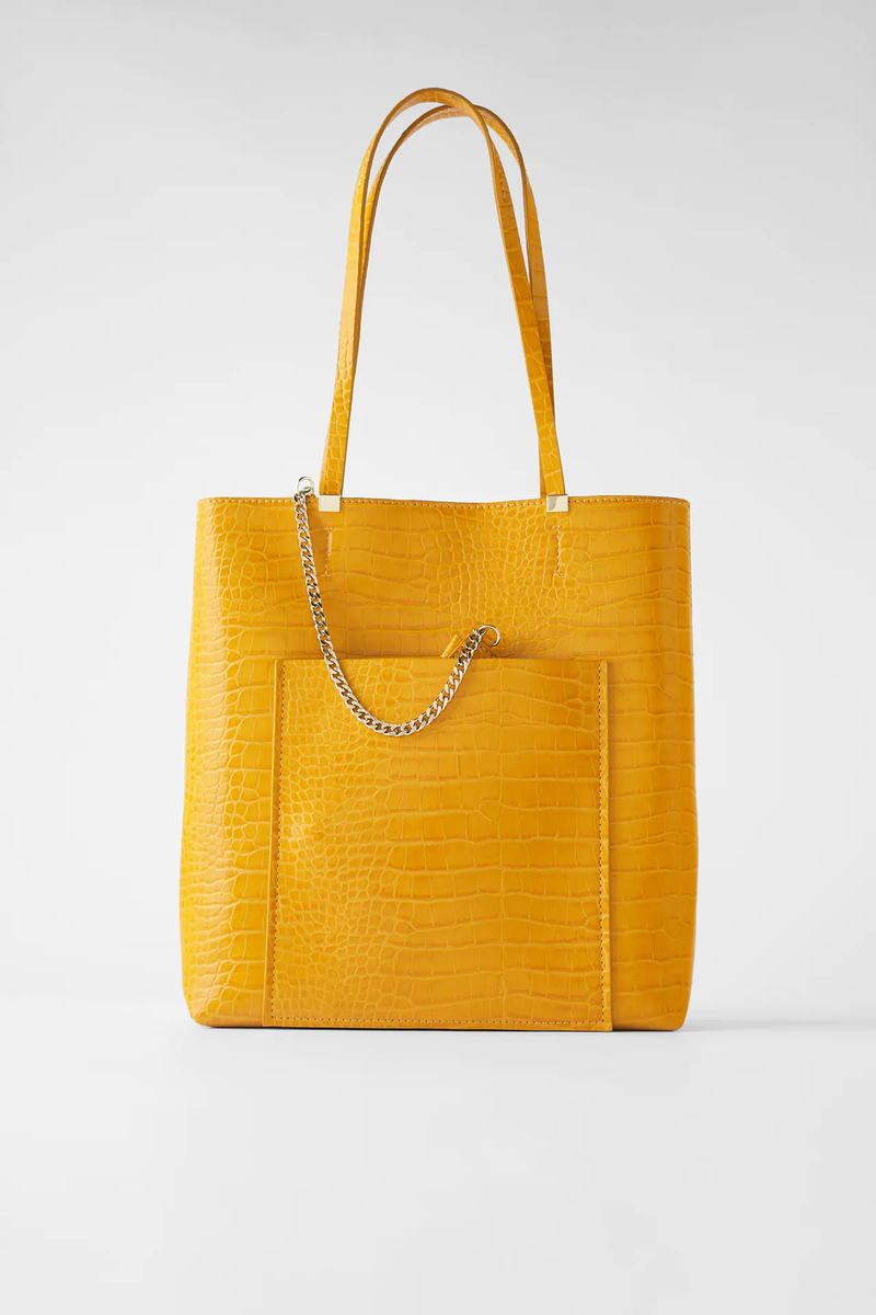 https://www.zara.com/ru/ru/%D1%81%D1%83%D0%BC%D0%BA%D0%B0-%D1%82%D0%BE%D1%83%D1%82-%D1%81-%D1%82%D0%B8%D1%81%D0%BD%D0%B5%D0%BD%D0%B8%D0%B5%D0%BC-%D0%BF%D0%BE%D0%B4-%D0%BA%D0%BE%D0%B6%D1%83-%D1%80%D0%B5%D0%BF%D1%82%D0%B8%D0%BB%D0%B8%D0%B8-%D0%B8-%D1%86%D0%B5%D0%BF%D0%BE%D1%87%D0%BA%D0%BE%D0%B9-p16085510.html?v1=50124174&v2=1570314
