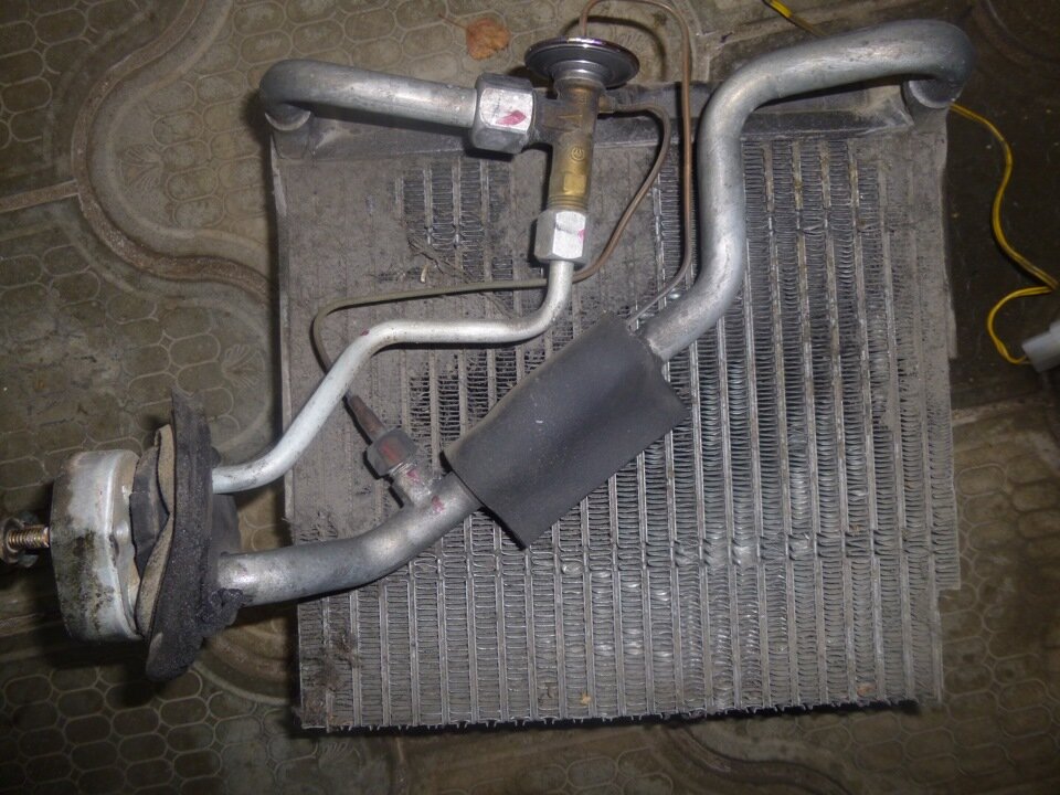 Фото не мое.  Пример, что может твориться с испарителем