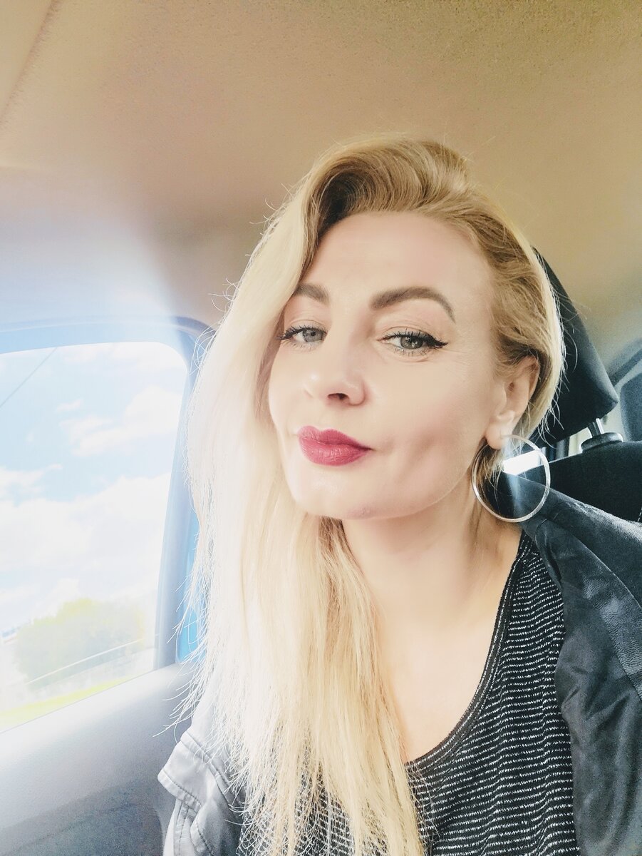 на фото автор