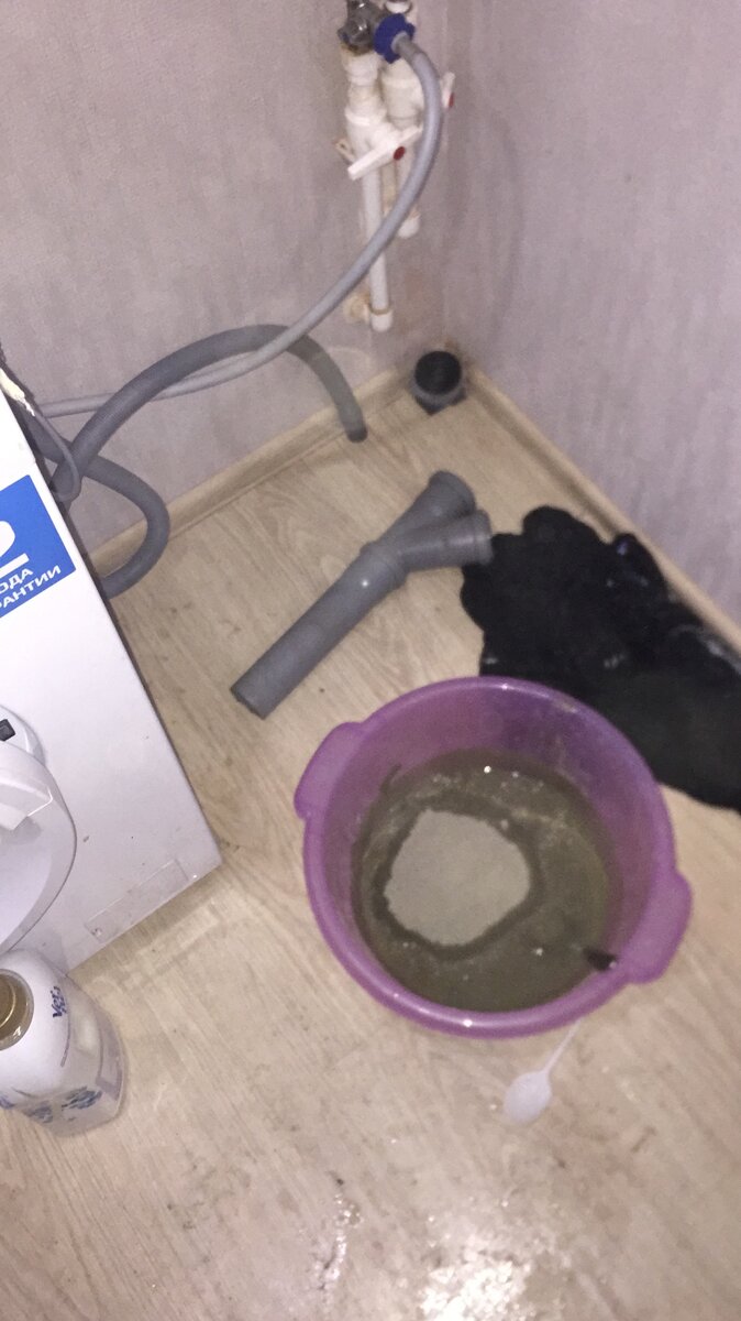 собственное фото разгромленной кухни=) 